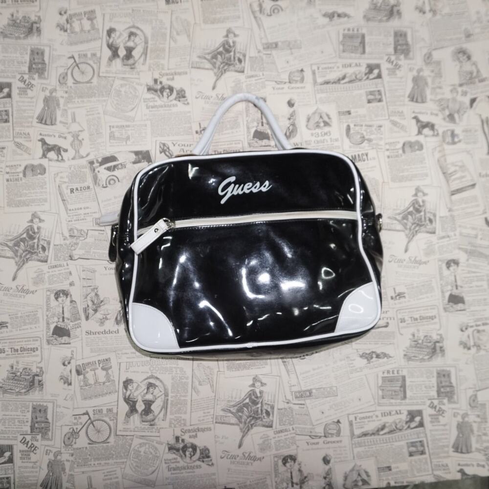 Vintage Y2K Guess Accessories description 2000s material